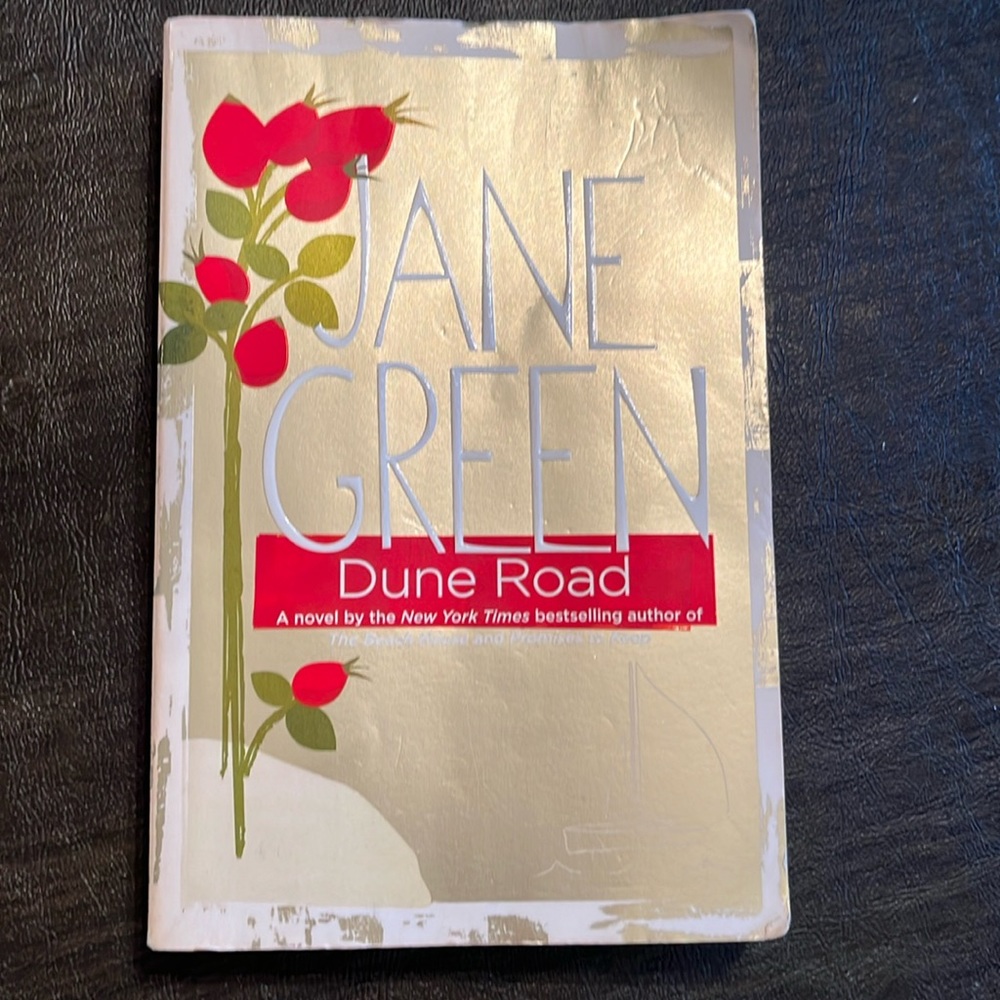 BOOK SALE!  Jane Green- Dune Road